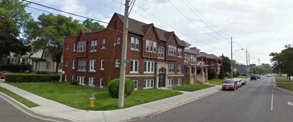 200 Giles Blvd East