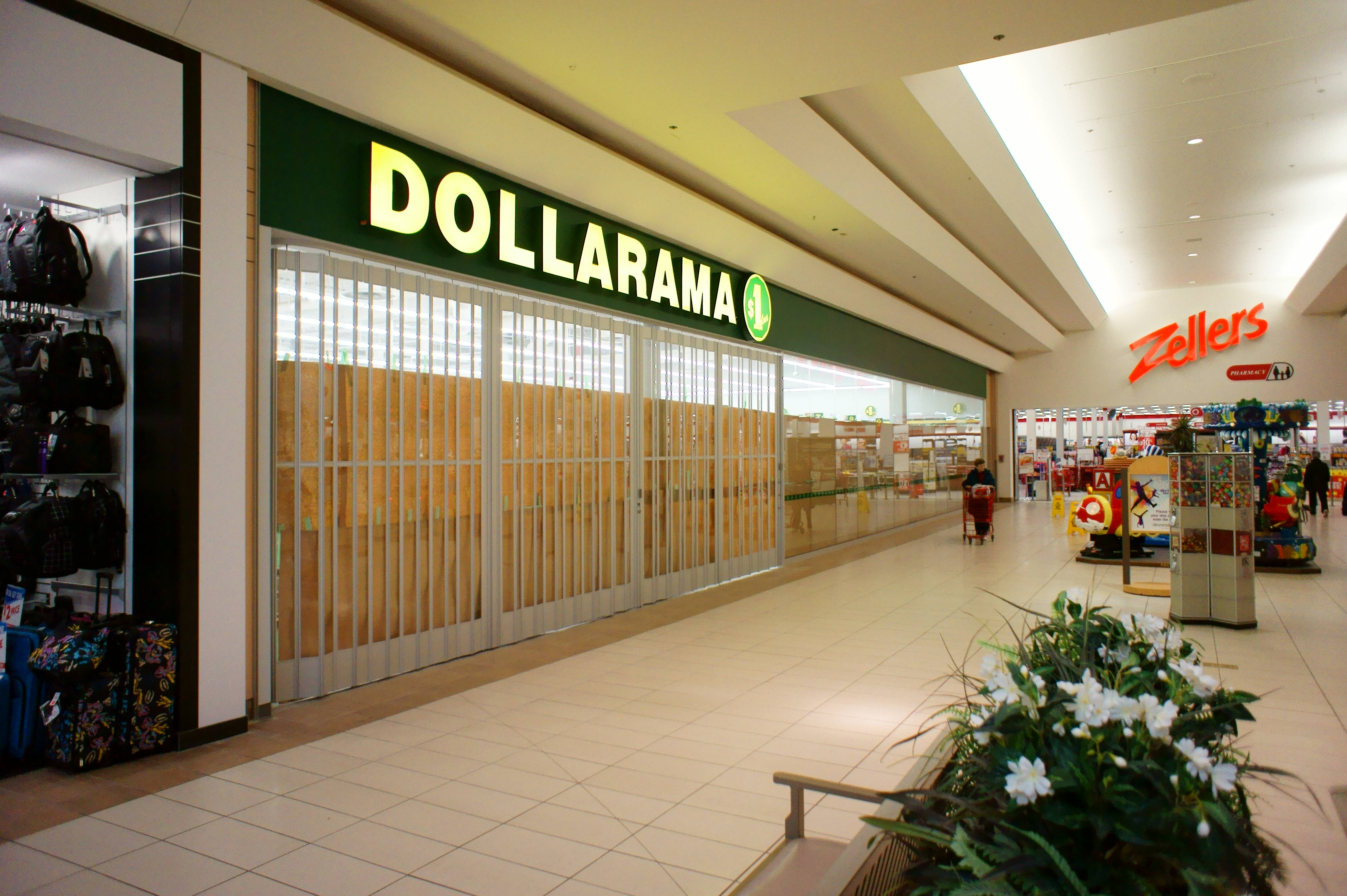 Dollarama, Maurices Opening, Sony Style, International Clothiers Closed