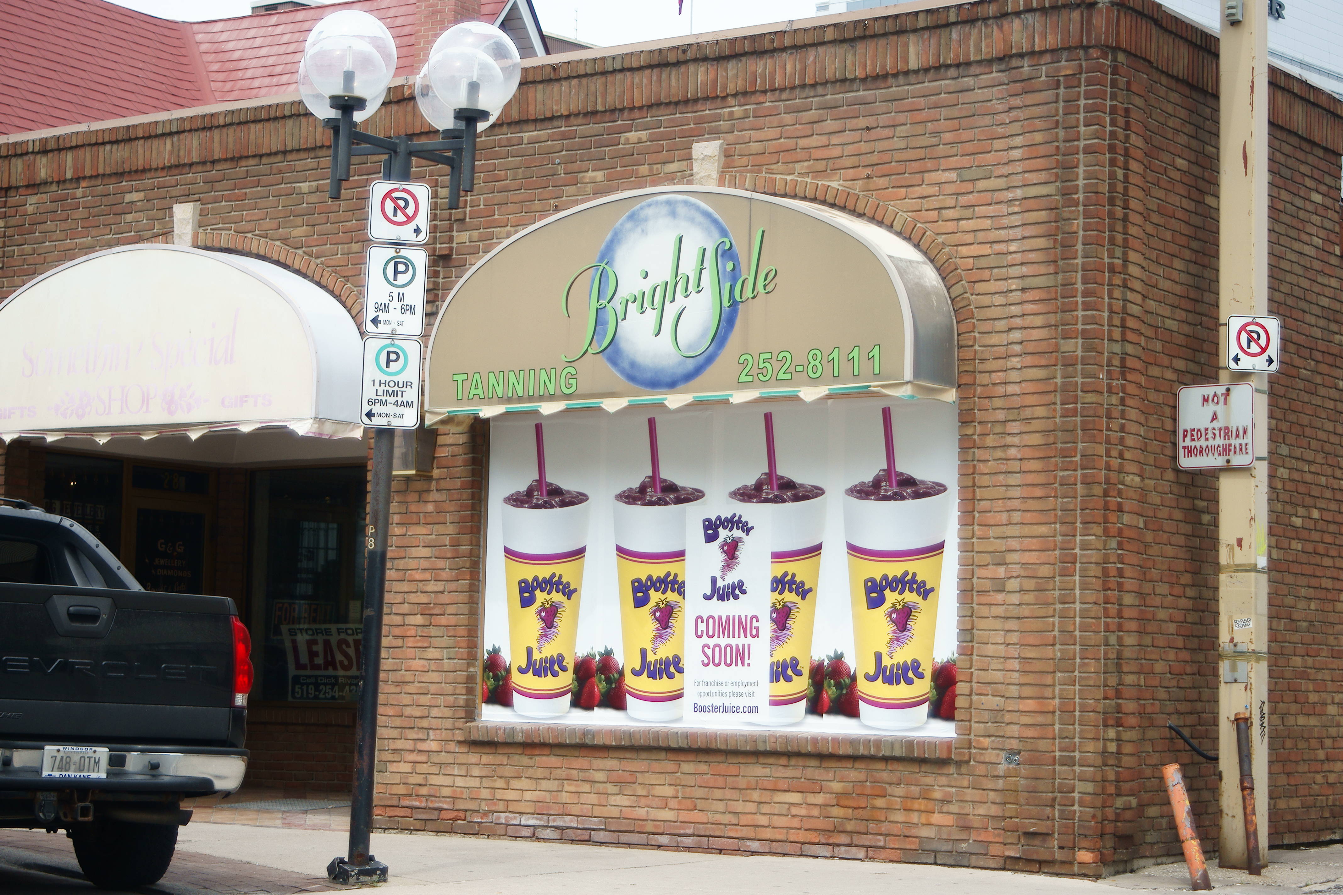 Opening Soon: Booster Juice in Downtown Windsor | windsoriteDOTca News ...