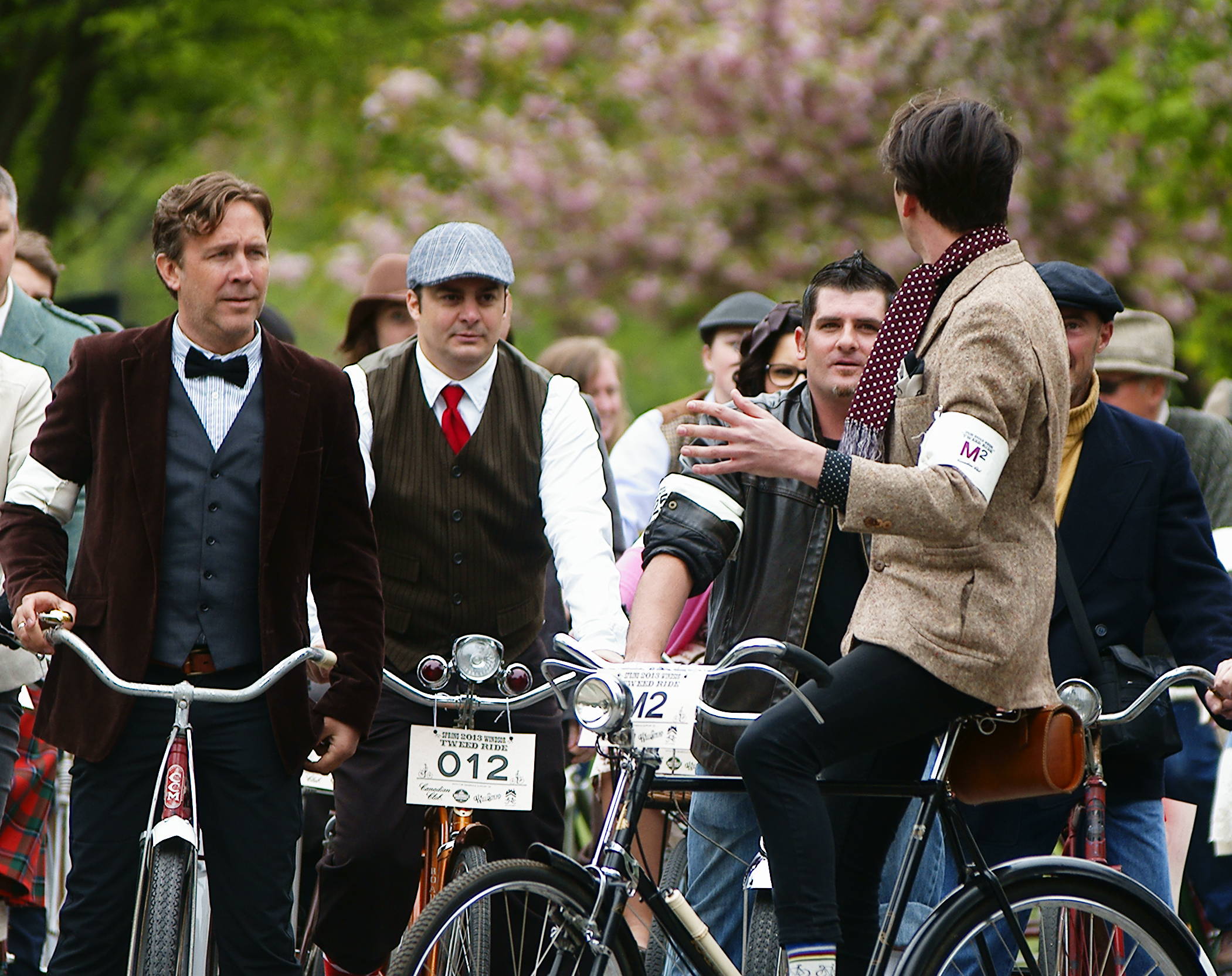 PHOTOS: Old-Timey Tweed Ride Cycles Through Walkerville ...