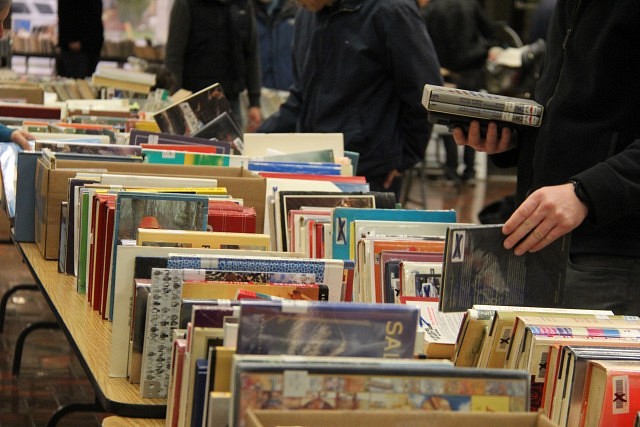 Library To Hold Gigantic Book Sale | windsoriteDOTca News - windsor ...