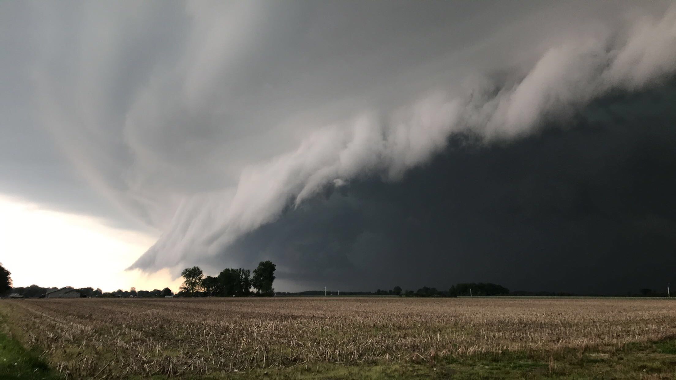 Photos Tornado Warned Storm Over Colchester And Southern Essex County Windsoritedotca News 7286