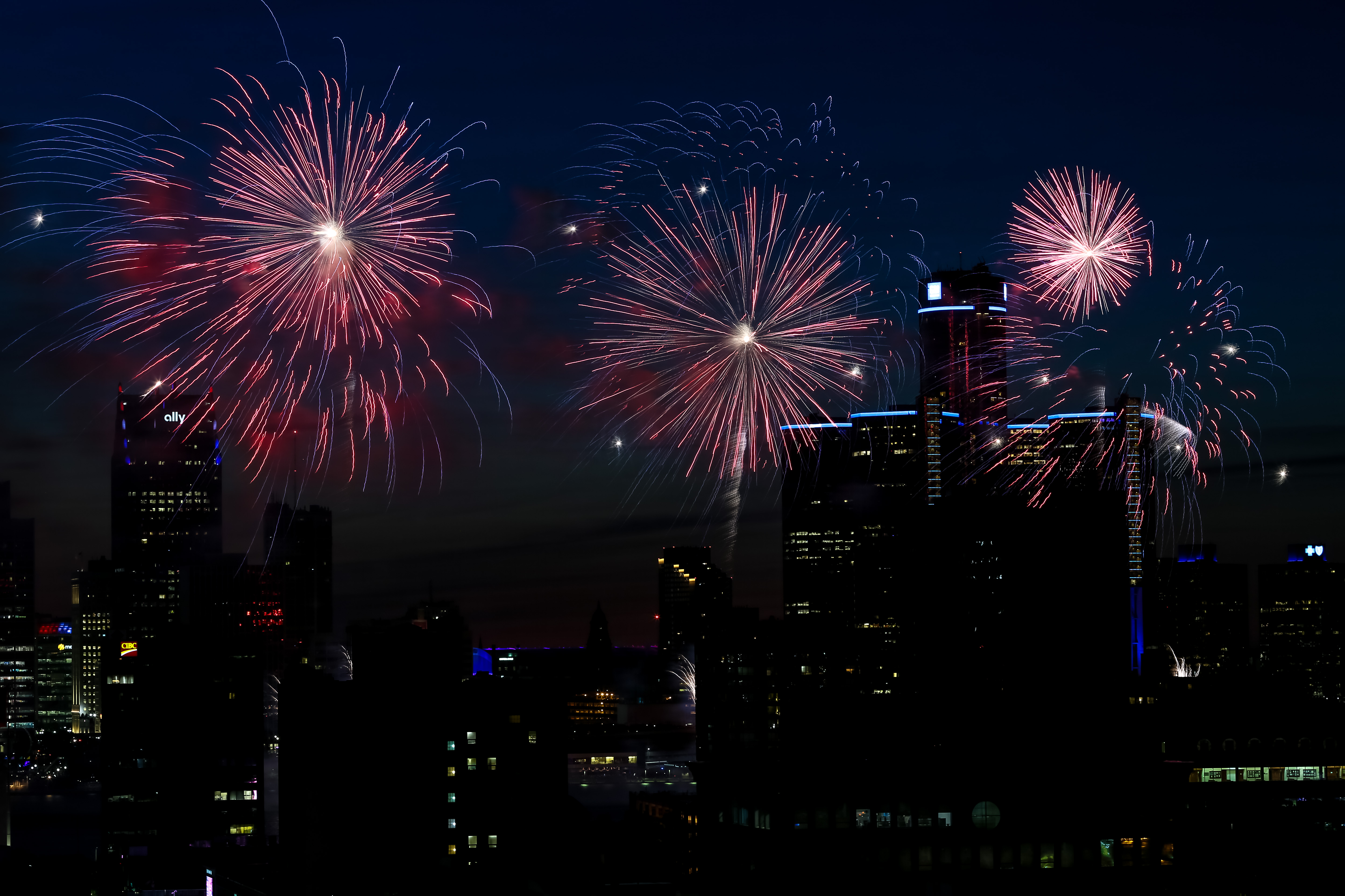 Catch The Annual Fireworks On TV Tonight windsoriteDOTca News
