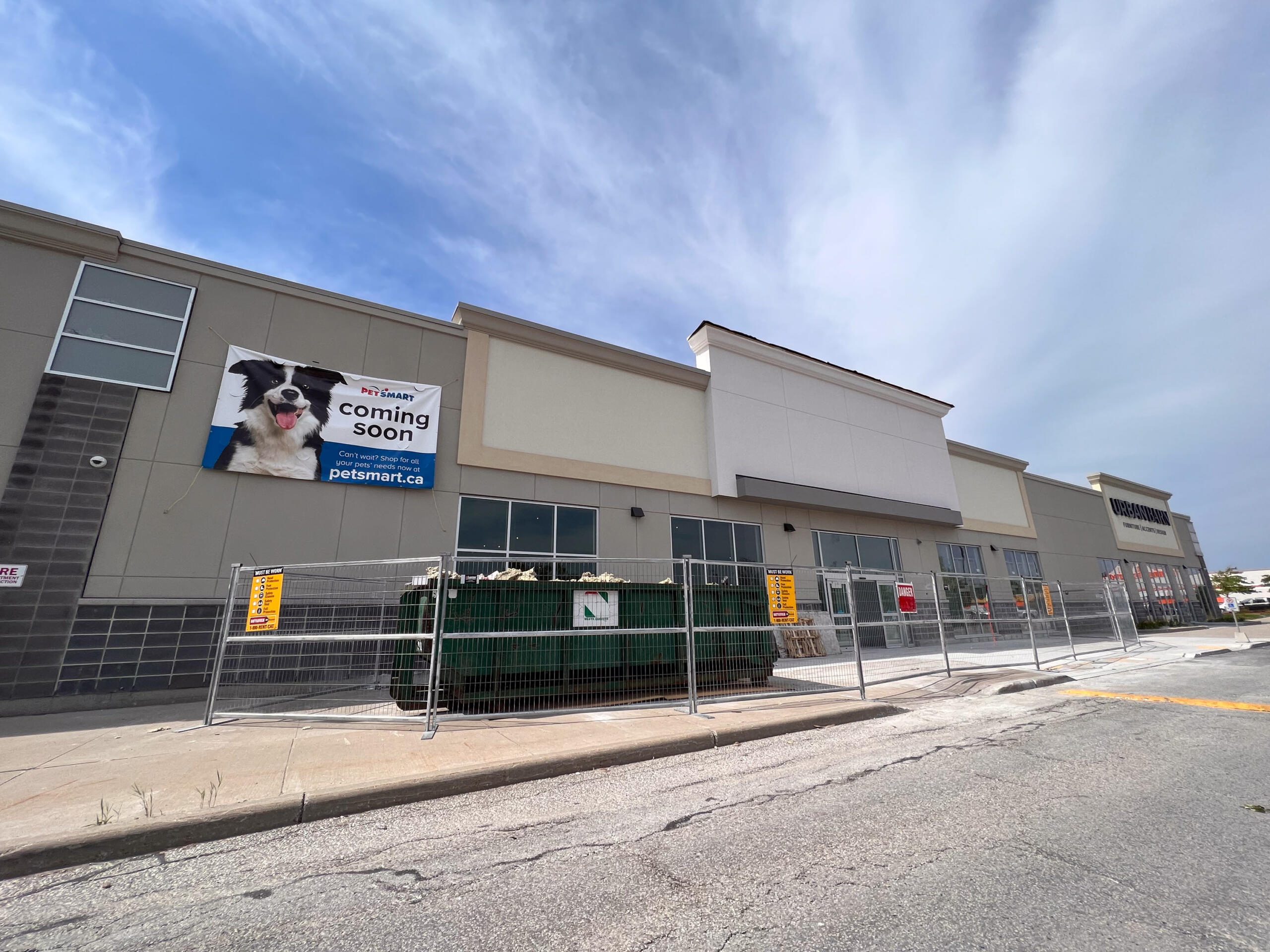 New Home For PetSmart WindsoriteDOTca News Windsor Ontario s 