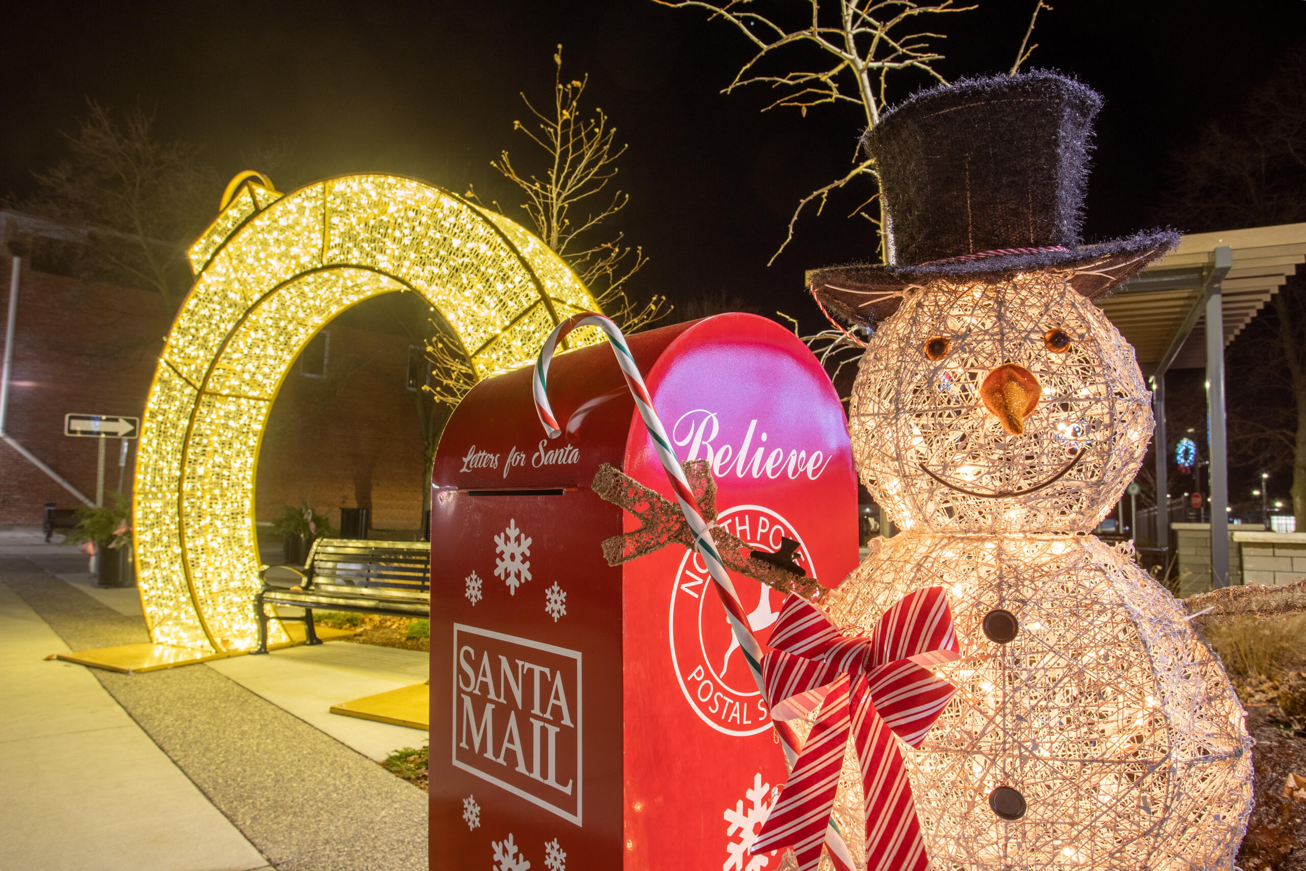 Find Christmas Parades, Light Shows & More With Our Handy Guide